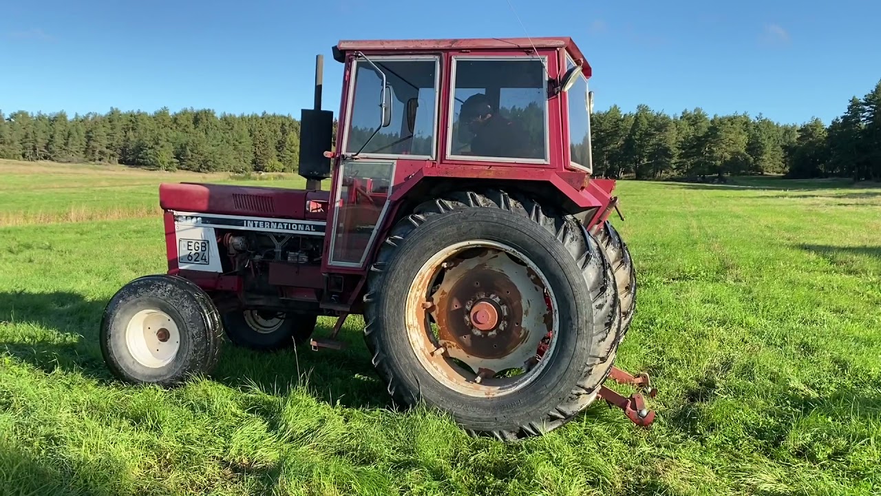 Köp Traktor International 1246 på Klaravik.se