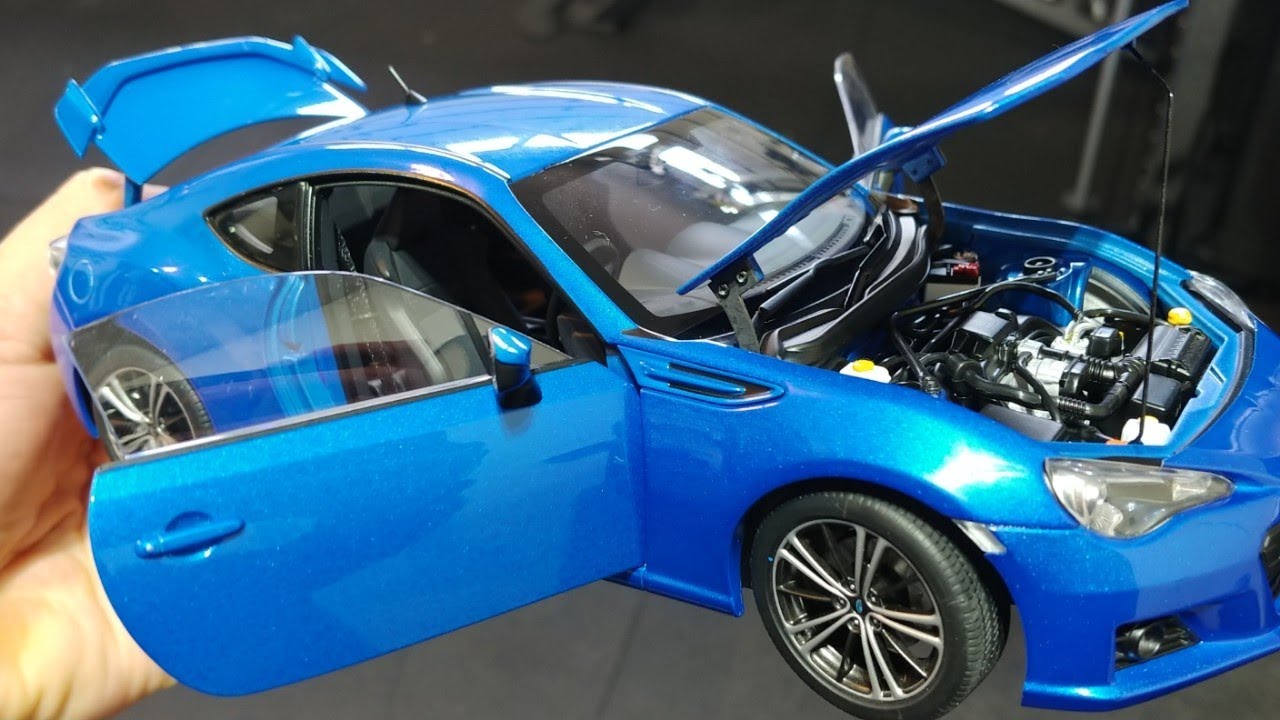 DIECAST UNBOXING - SUBARU BRZ 1/18 SCALE DIECAST MODEL CAR BY AUTOART