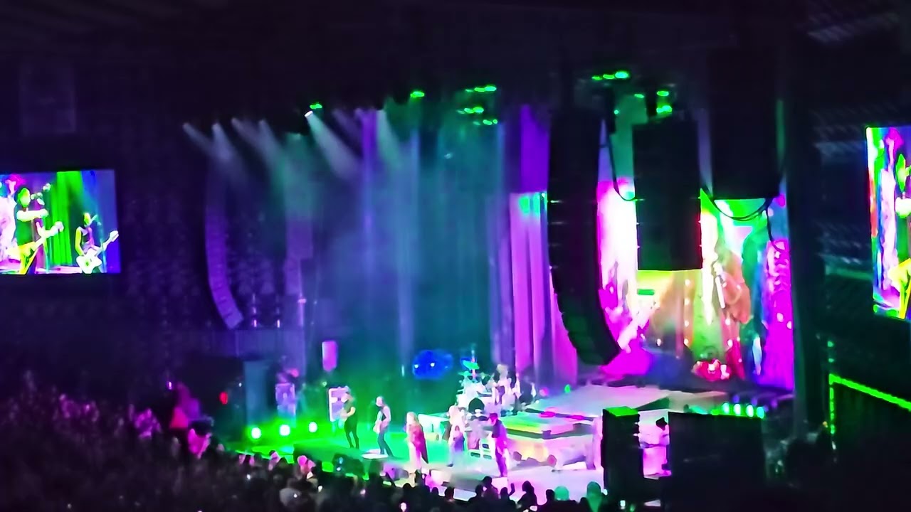 Alice Cooper  Poison  2025