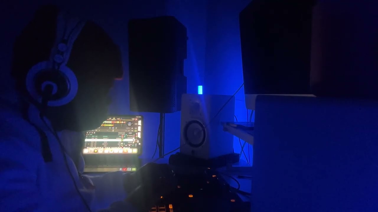 DJ DBMPRO — Lost Frequency (Soulful R&B Experience)