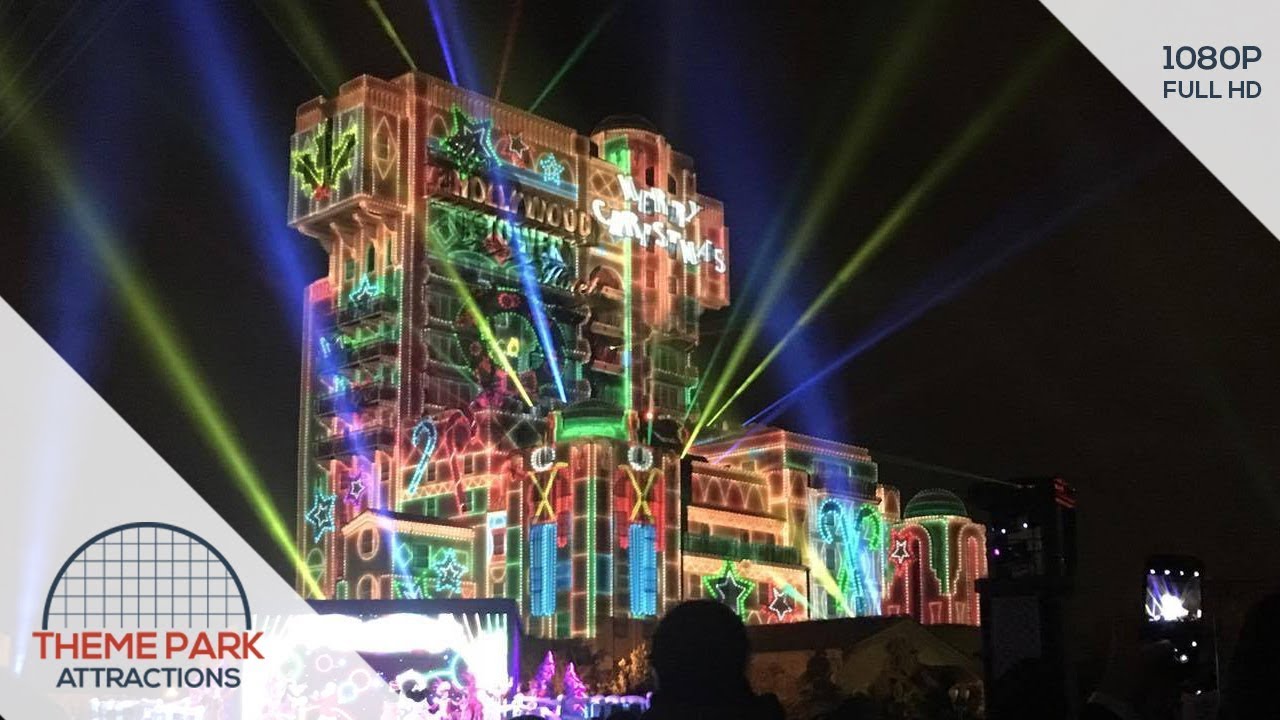 Goofy's Incredible Christmas show at Walt Disney Studios Park in Paris