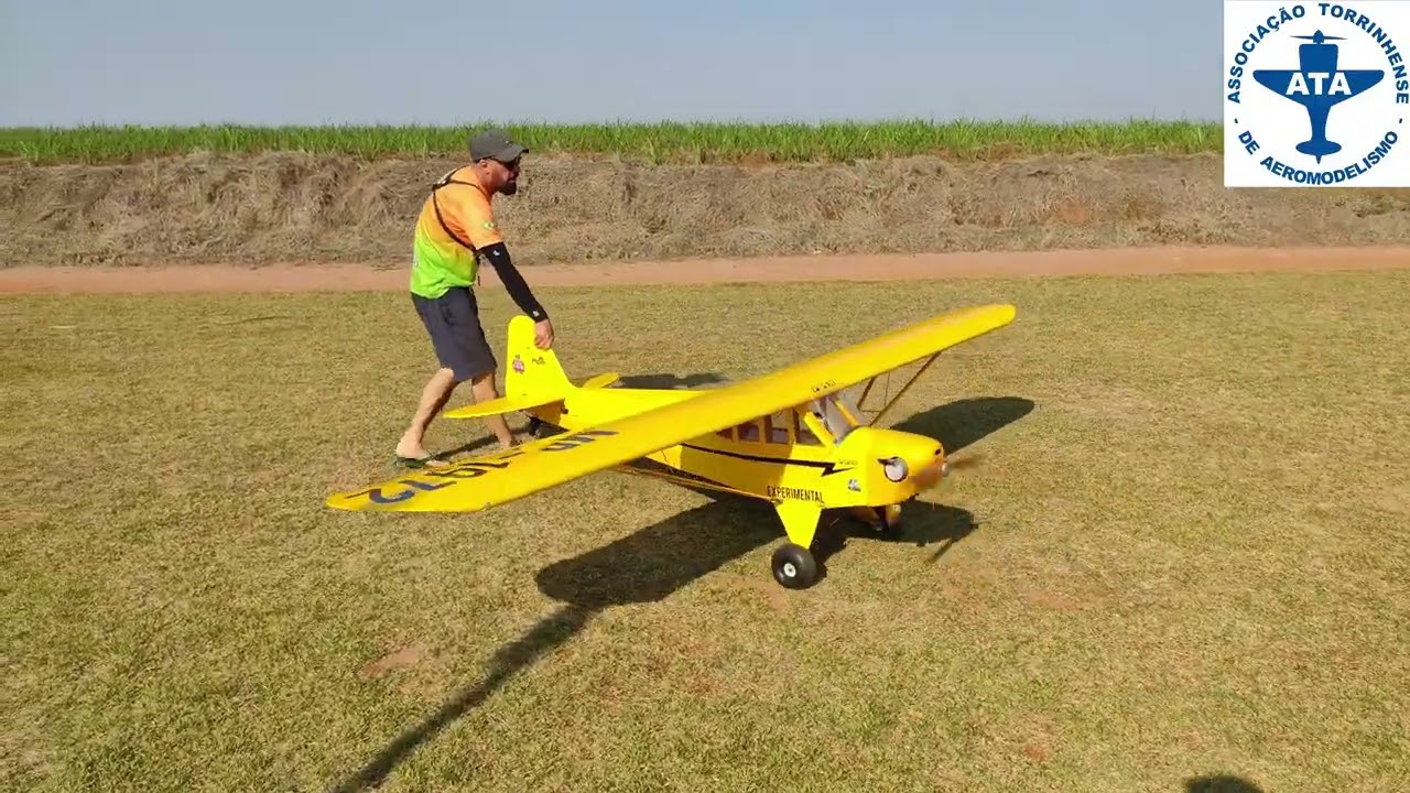 AEROMODELISMO NO CLUBE ATA   TORRINHA SP
