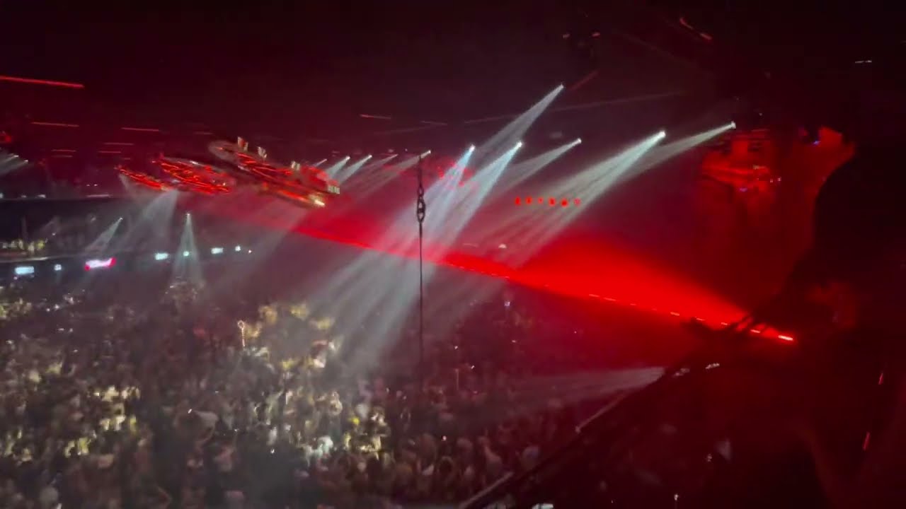 Supermode - Tell Me Why (MEDUZA Remix) [ARTBAT live @ Tomorrowland 2022]