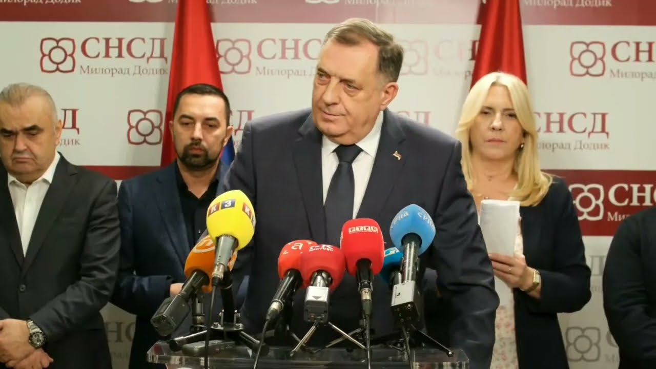 Izvrsni komitet SNSD - PRESS