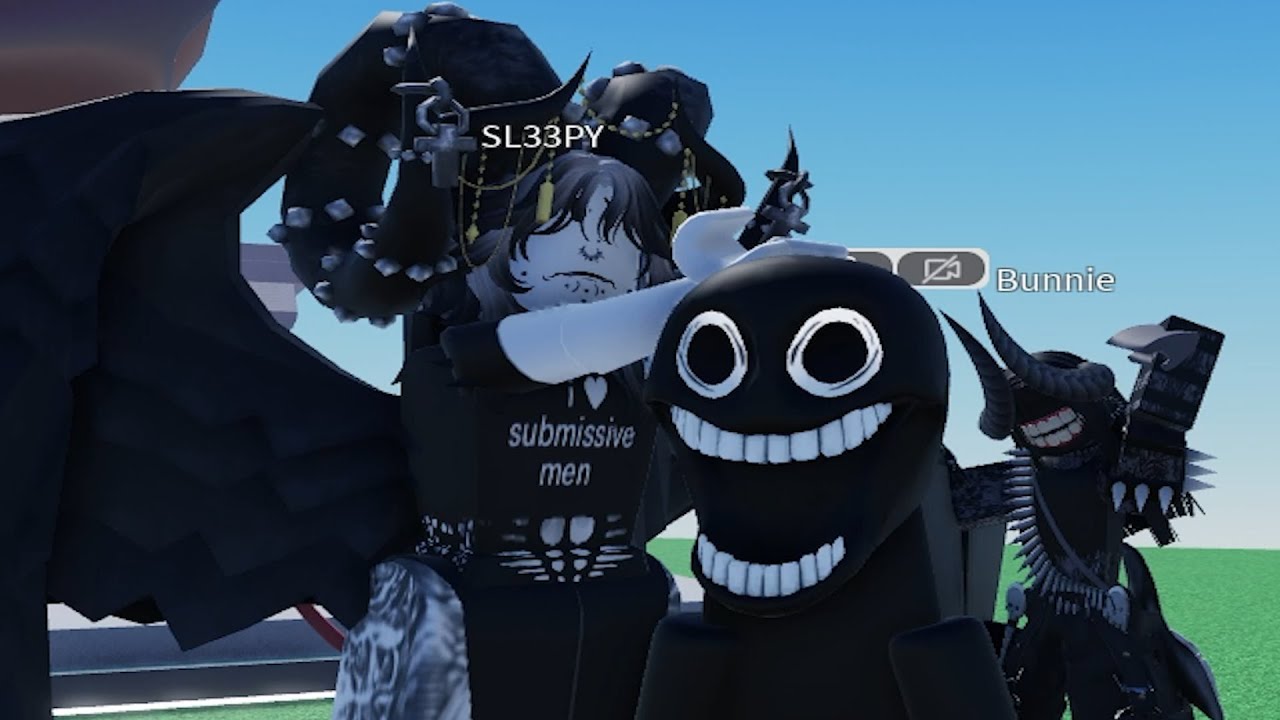 TROLLING EVERYONE | Roblox MIC-UP Trolling