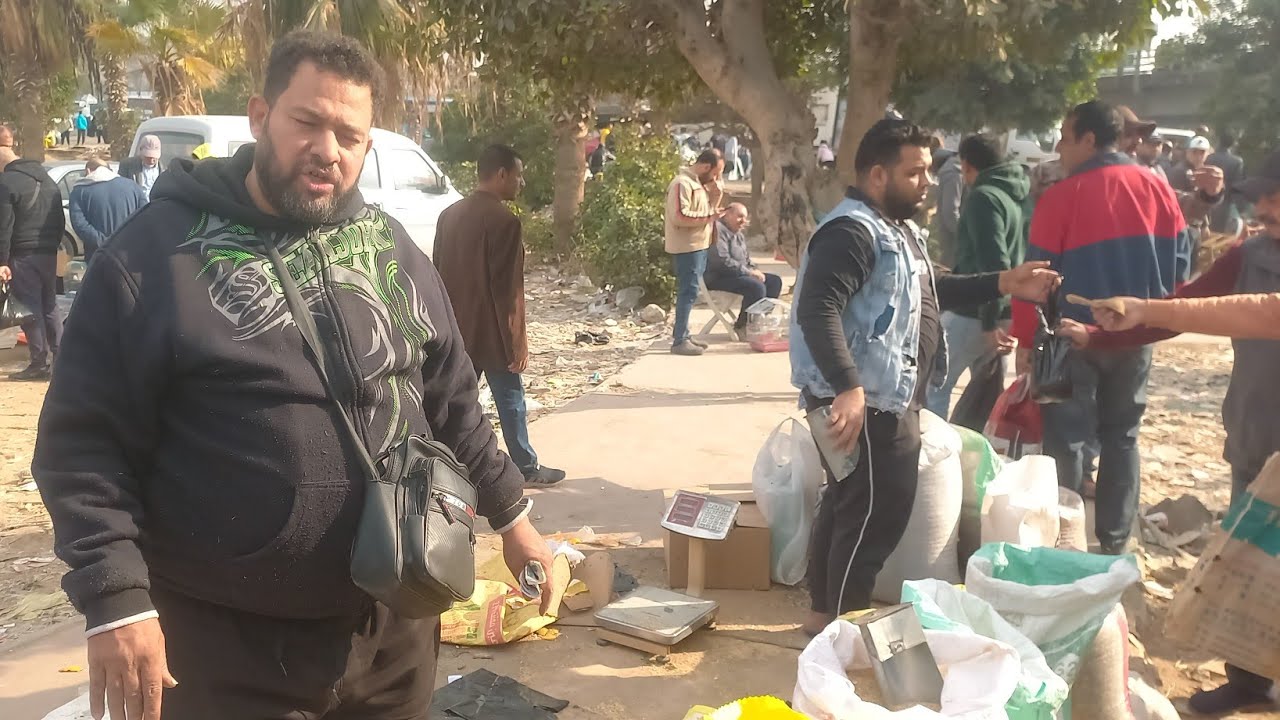 اسعار اكل العصافير بسوق الجمعة اليوم عند ابو عمار 💐ما شاء الله في شغل خلص قبل التصوير الجمعة ٢يناير💚