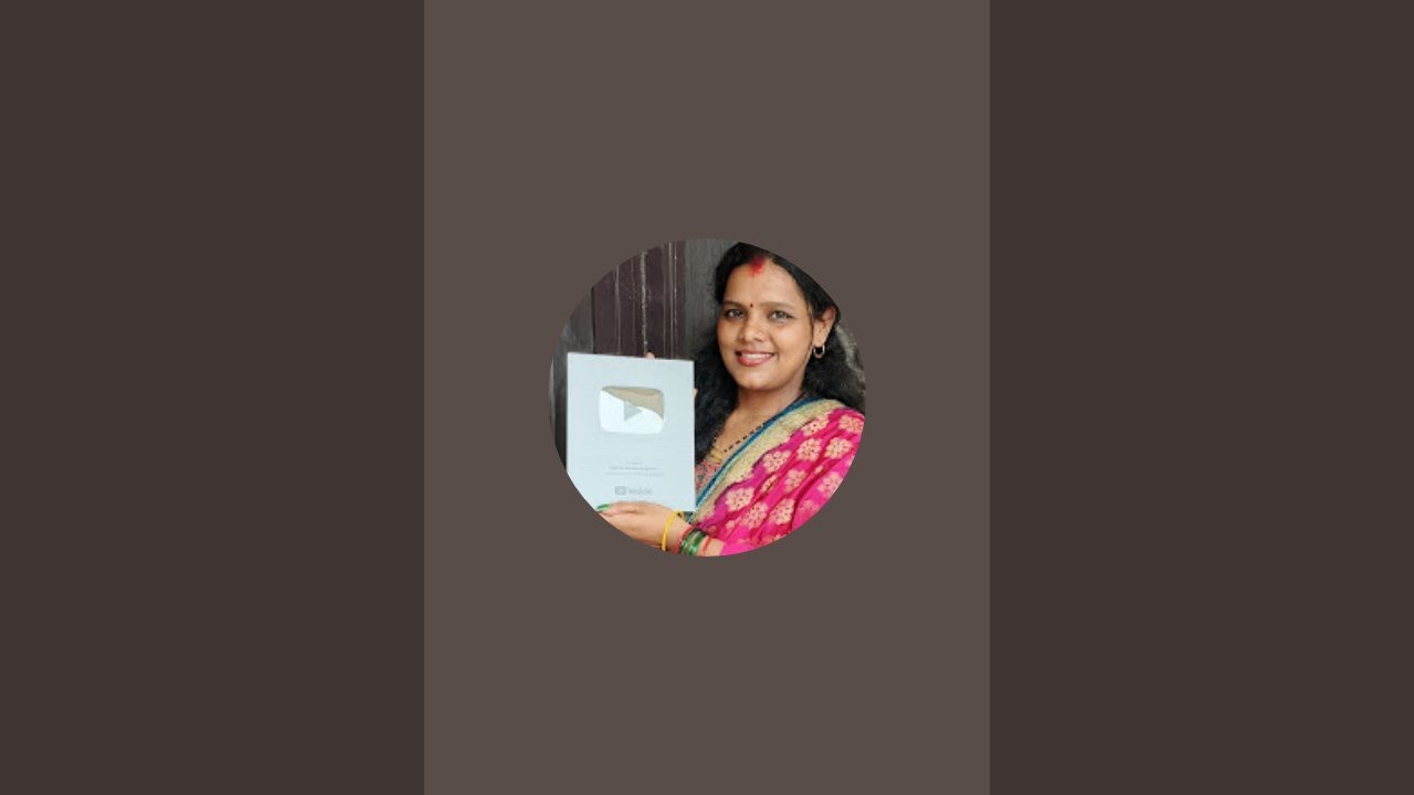 RachnaShuklafaujiwife  is live!