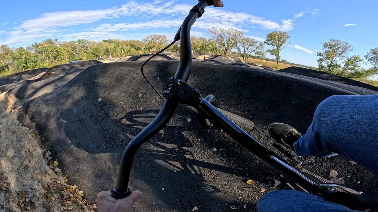 Катание на новом треке Tretbaugh Park Pumptrack