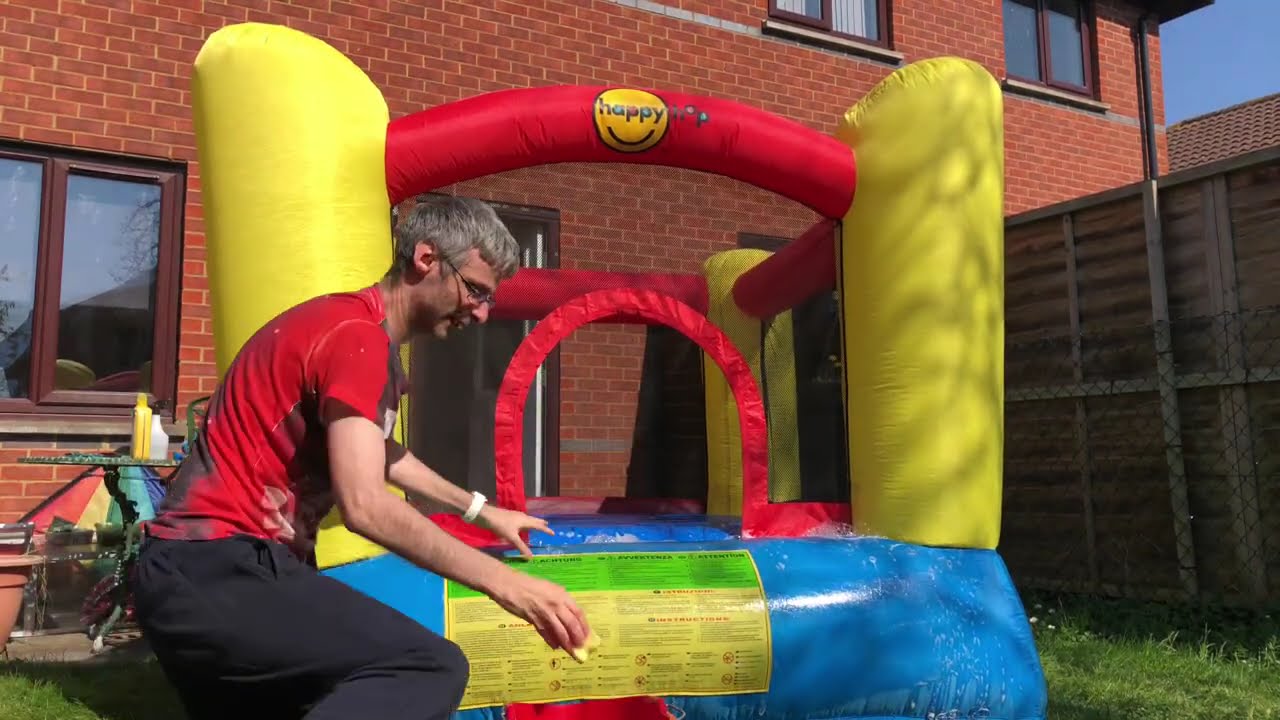 Paul's New Happy Hop Bouncy Castle Setting Up & Inflating Cleaning Video Part 1 3rd April 2025