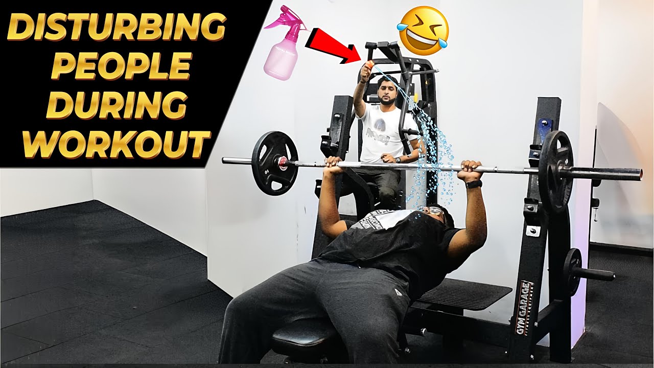 Disturbing People While During Workout 💪😅 | Gym Prank 😅 | Prakash Peswani Prank | 