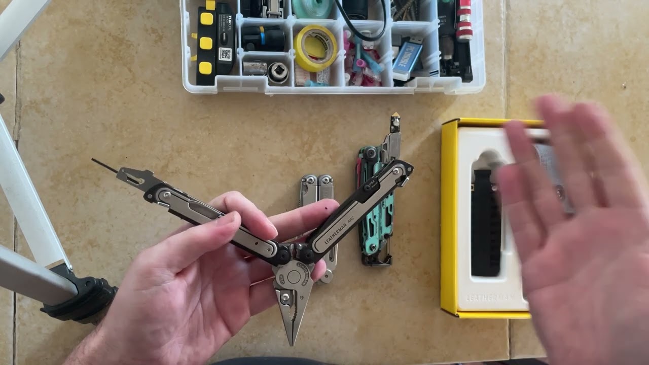Обзор Leatherman Arc с точки зрения электронной техники.