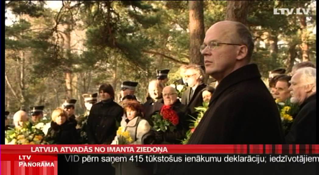 Ragaciemā zemes klēpī guldīts Imants Ziedonis