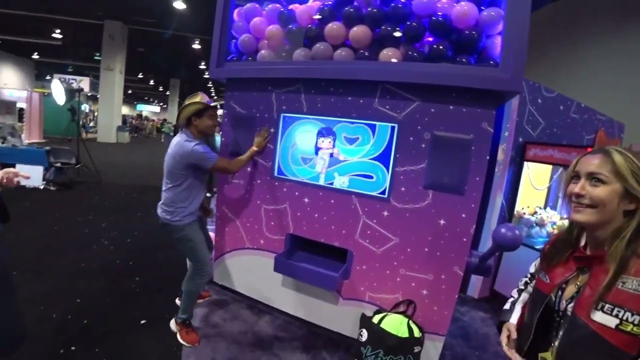 LIVE AT VIDCON hannahxxrose vod