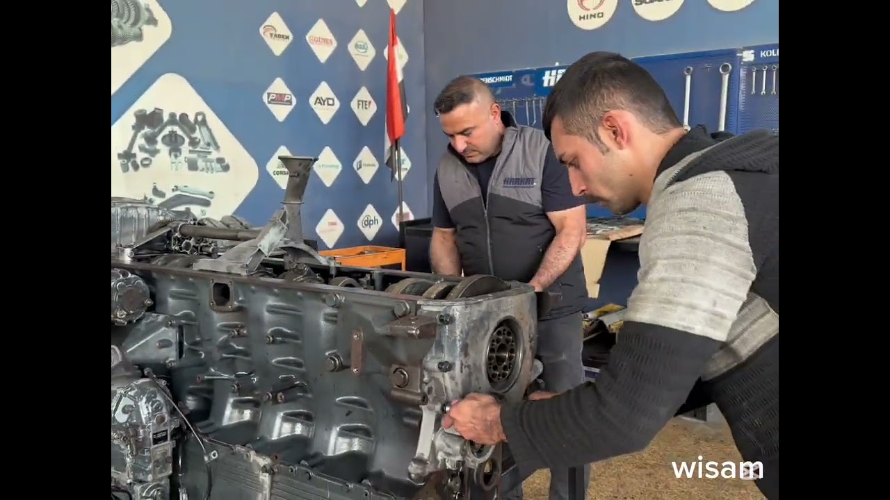 تعمير وتشغيل وشرح عن محرك سكانيا بومه رايمر من بغداد مع وسام🥉الفيتر 🇮🇶 وشكرا لكم 💐 🛠️🔗🔨🪛⚙️🔩⛓️🔧💞👌🎥💝✅