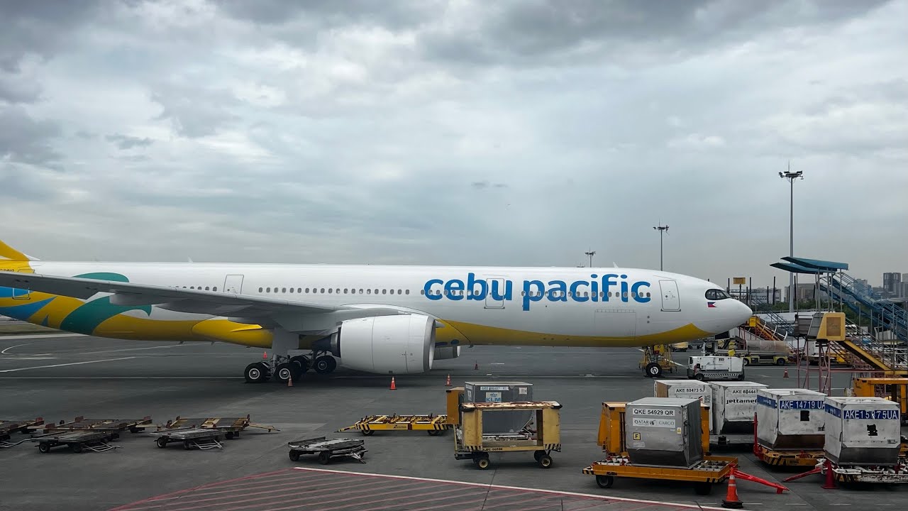 ASMR Flight Experience | Cebu Pacific 5J 457 from Manila to Iloilo (Airbus A321)