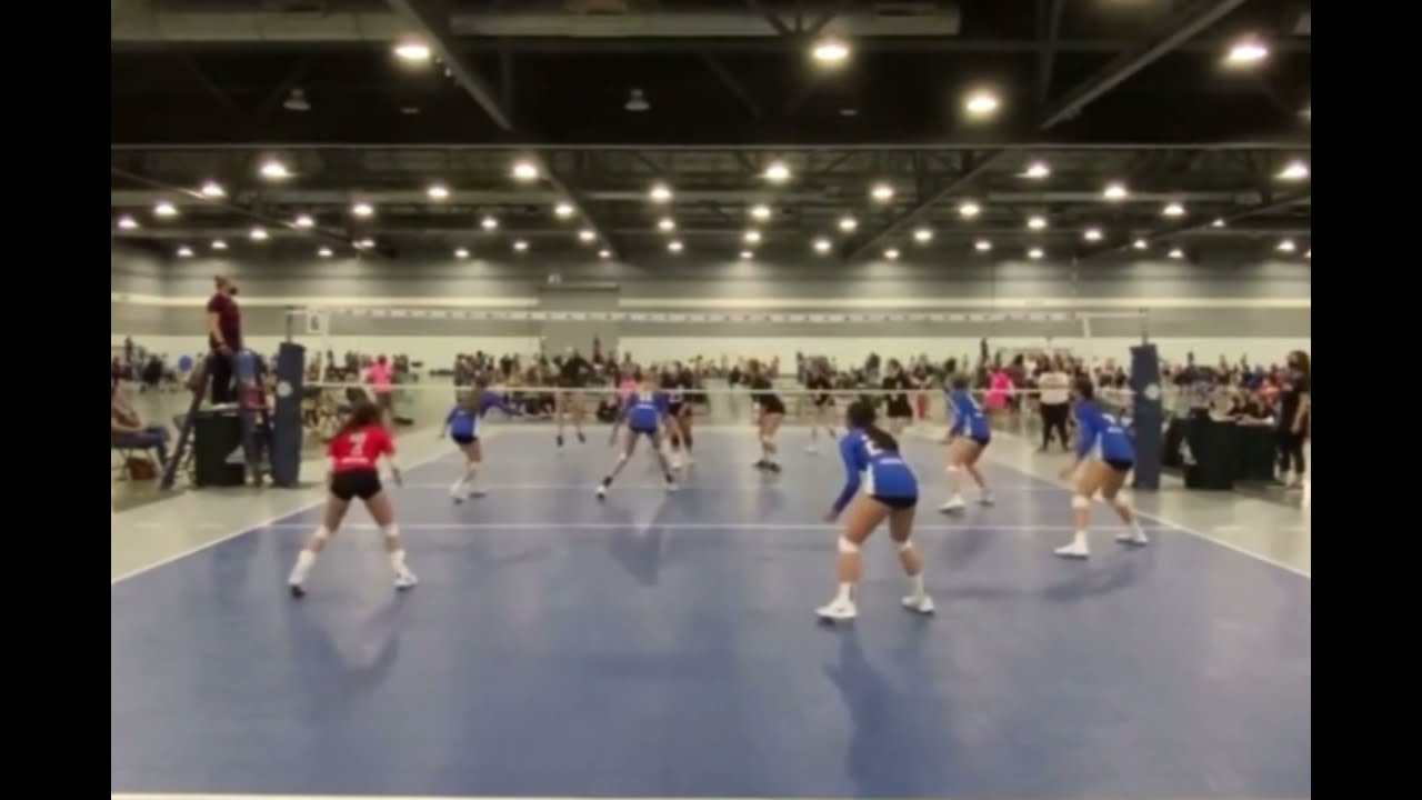 Elisabeth Levick #4  - Setter- Class of 2024