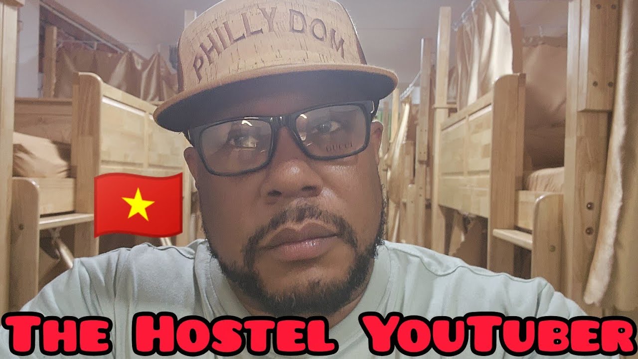 🇻🇳 Почему вы останавливаетесь в хостелах? Пожалуйста, объясните.