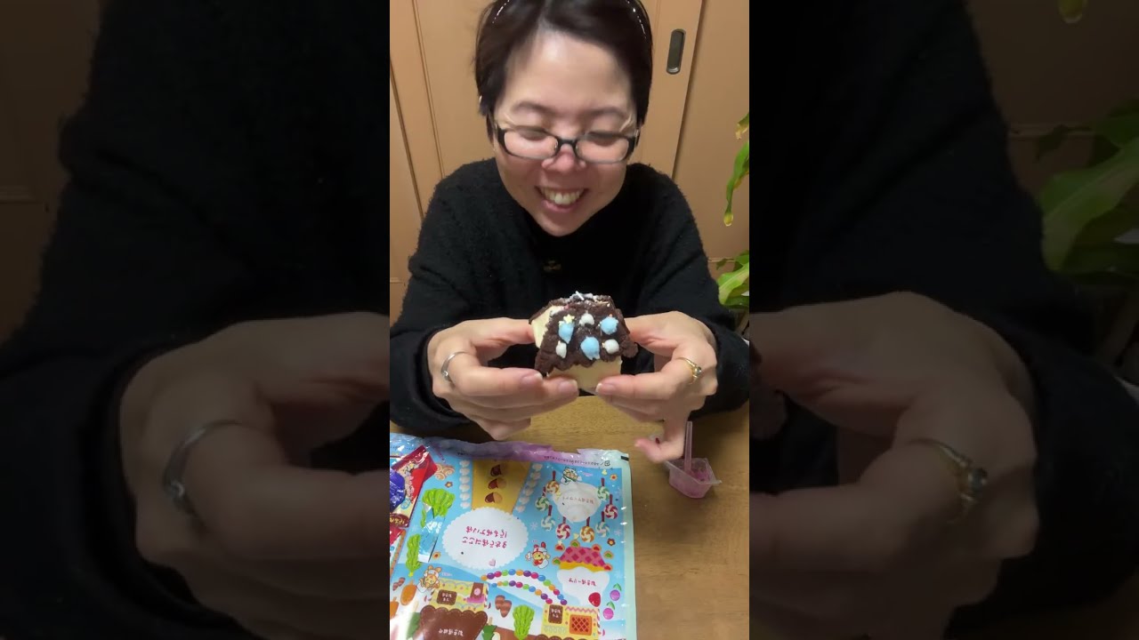 マリコの食べっぷりチャンネル