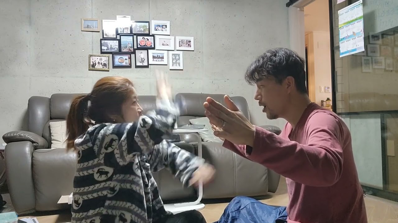 아내 생일 기념 뺨때리기 챌린지