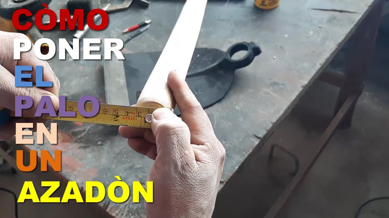 Cómo poner una cuña en un azadón.