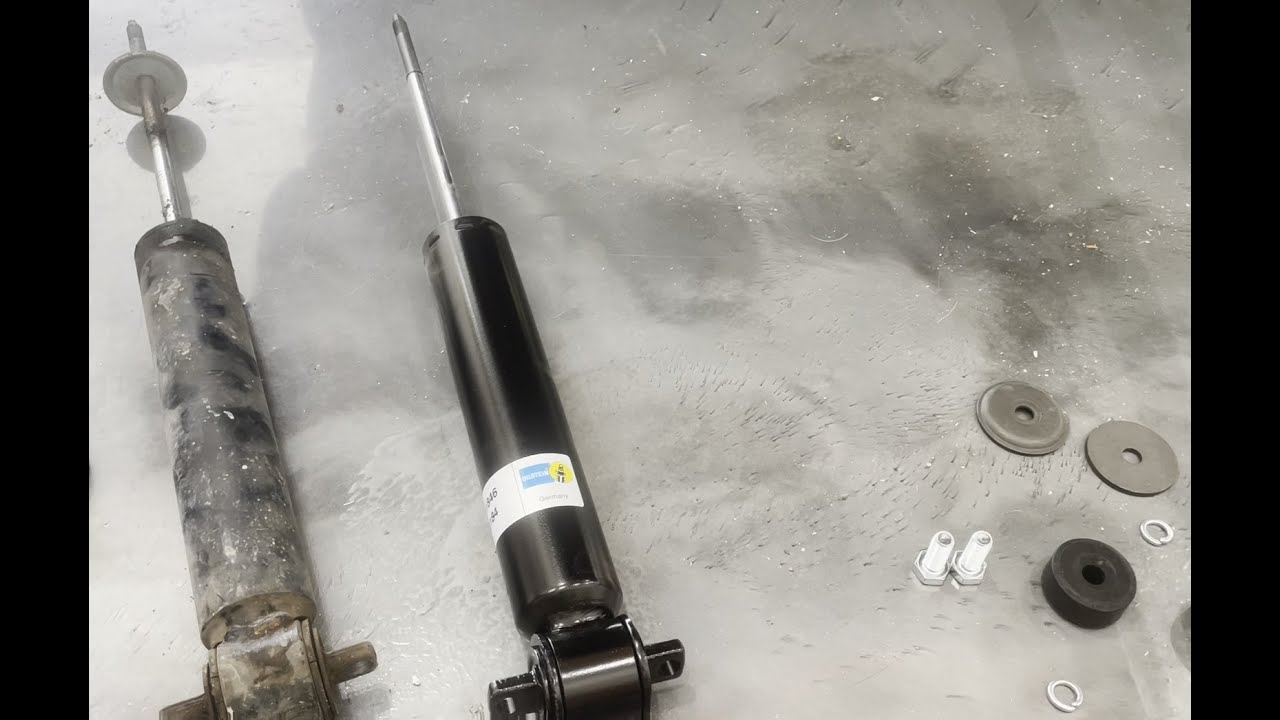 1984 Mercedes 380SL R107 Rear Shock Replacement