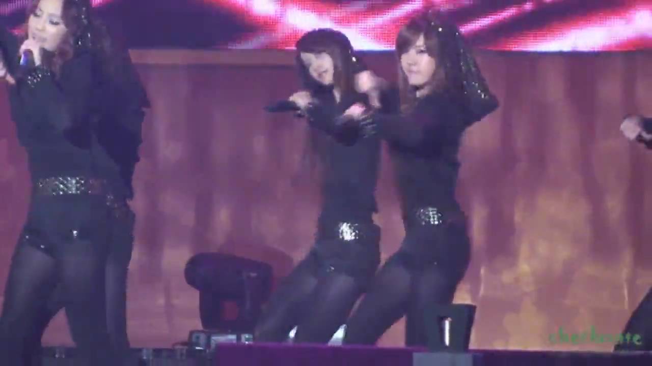 [Fancam] 100424 Yoona SNSD - Run Devil Run@Shinsegae super concert