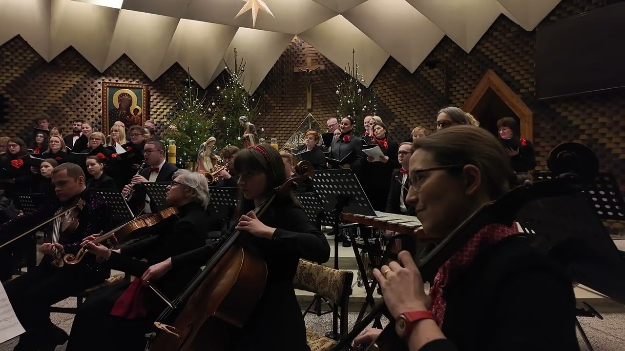 Nie było miejsca dla Ciebie- Katarzyna Holysz (Koncert Kolęd Brave Heart Foundation)
