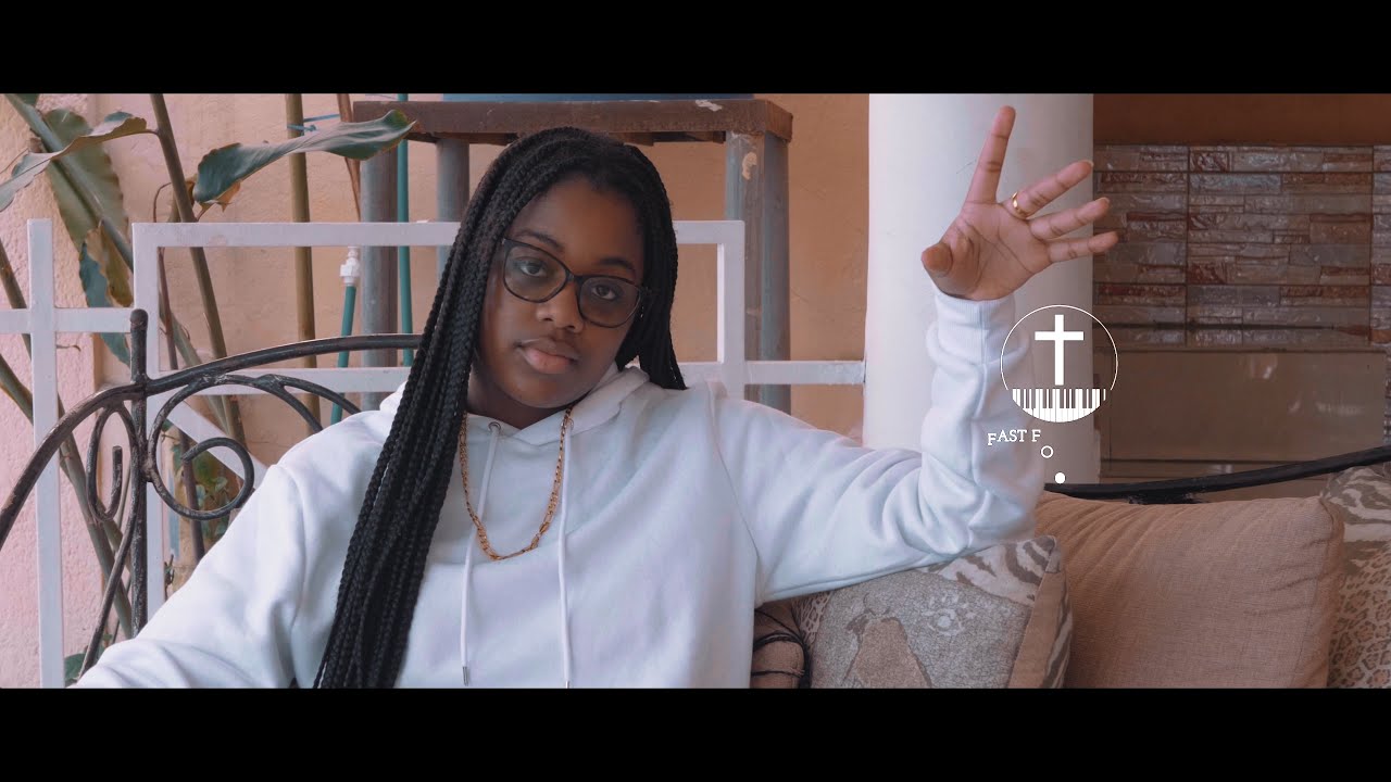 Krista Marguerite - Jehovah (Clip Officiel)