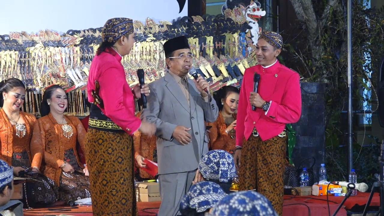 KALO SUDAH KETEMU BAGAIKAN TOM AND JERRY DUO JO VS KI H  SUKRON SUWONDO ~ GAYENG POL POKOK E