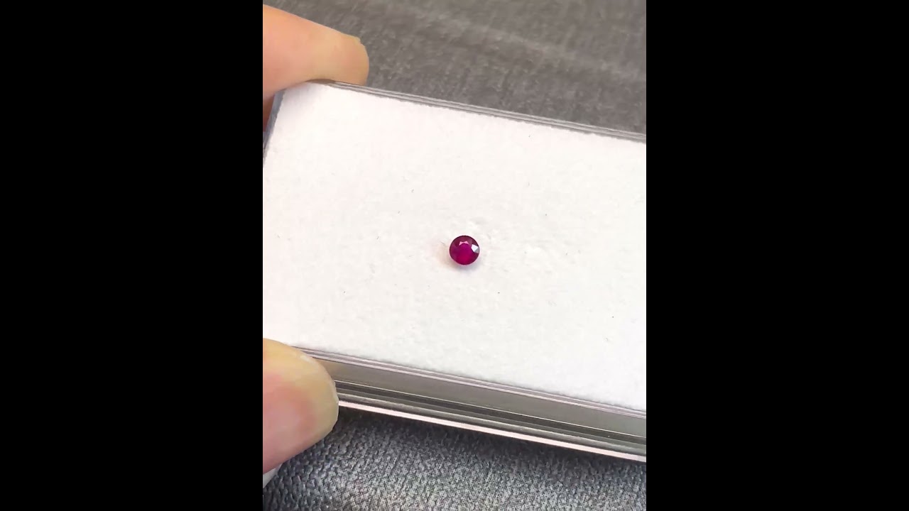 0.22ct Guild certification Natural Ruby Unheated Burma pigeon blood round perfect shape RMA29