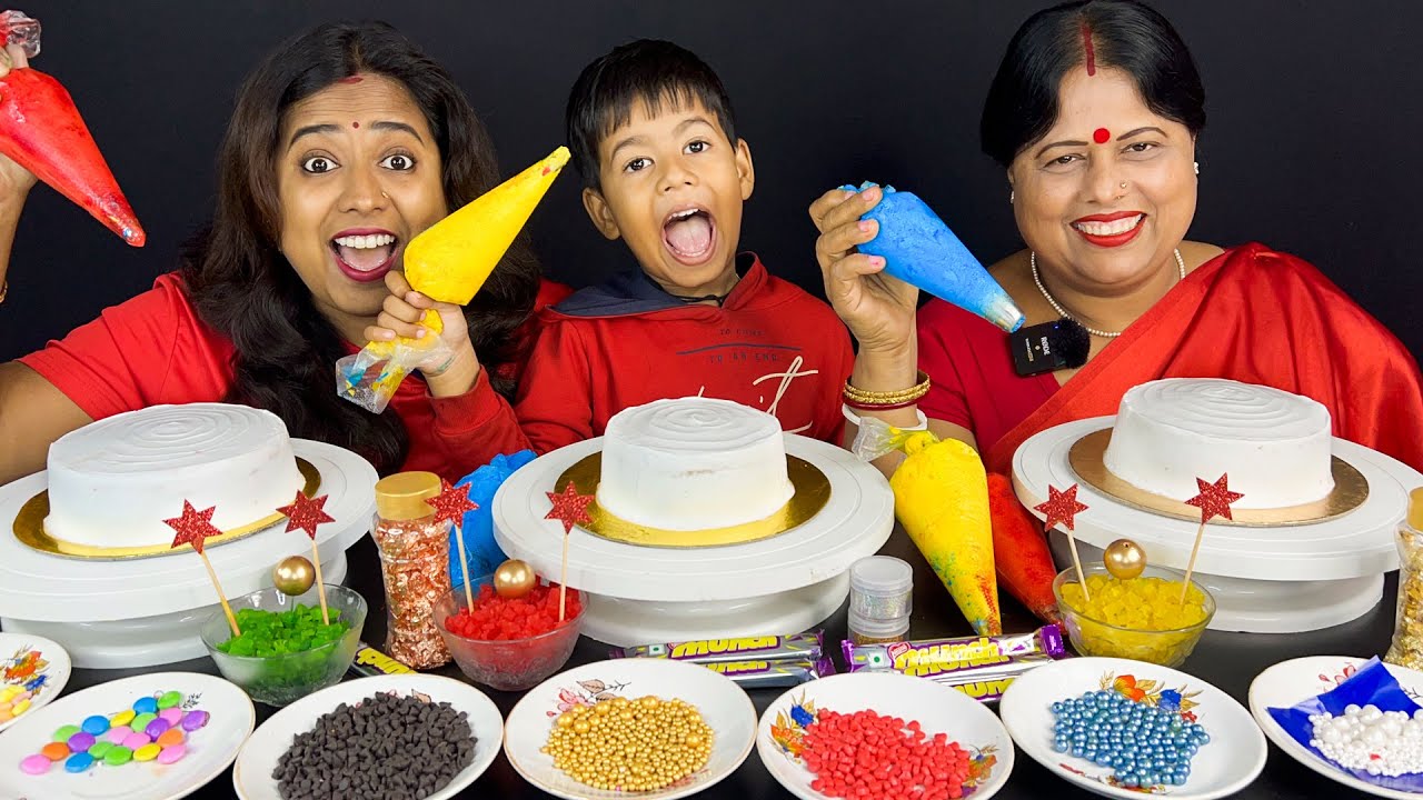 Cake Decorating Challenge🤩❤️ Indian Eating Show