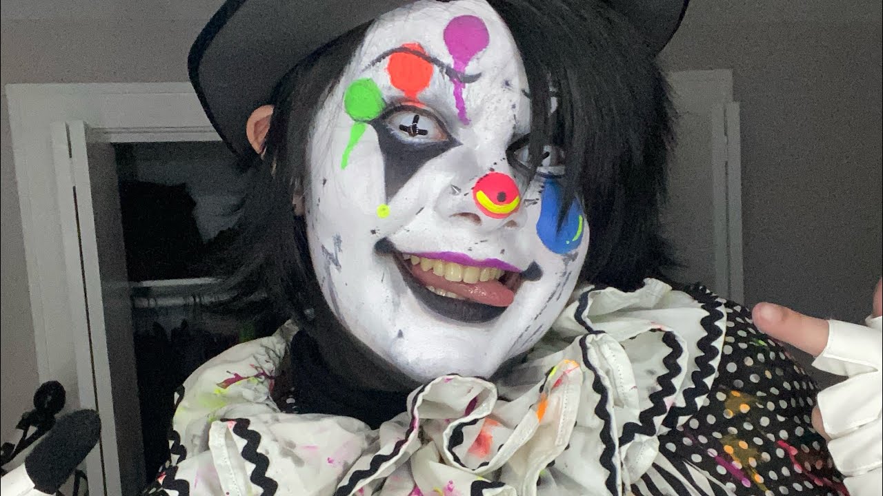 ASMR | Clown Does Your Makeup