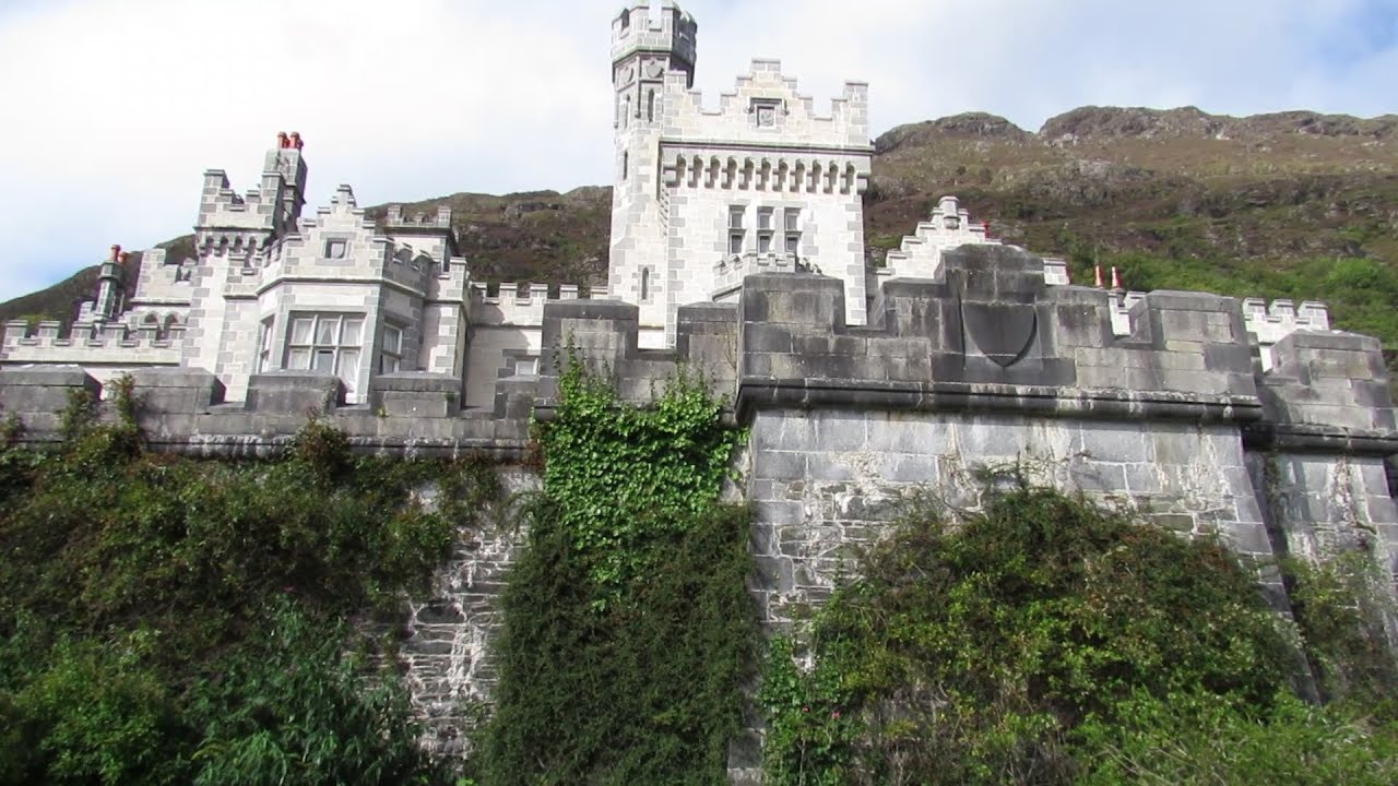 Kylemore Abbey:  A Walk Around - Co. Galway, Ireland (www.TravelersWithABucketList.com)