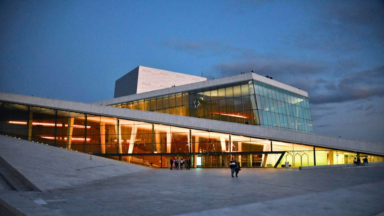 Oslo Saturday evening 4k. Norway-Walking Tour