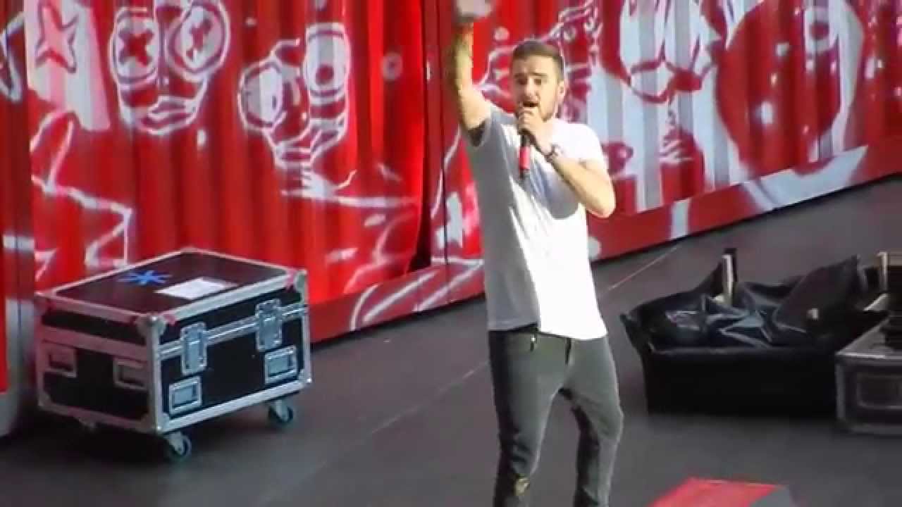 One Direction - Come On, Come On [Live in Düsseldorf (07/02/14)]