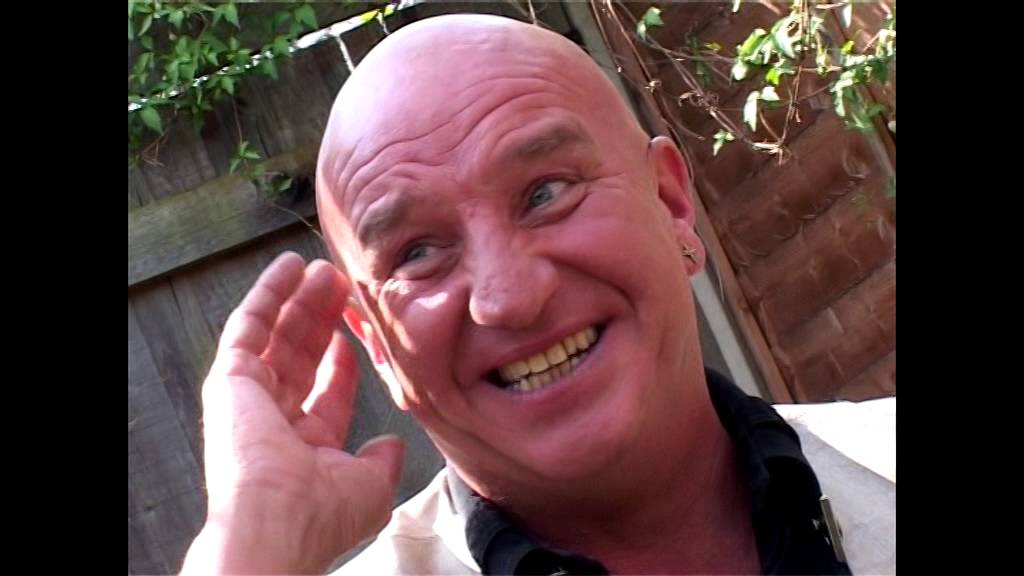 Dave Courtney - Gangsters & Guns - intro Yvette Rowland