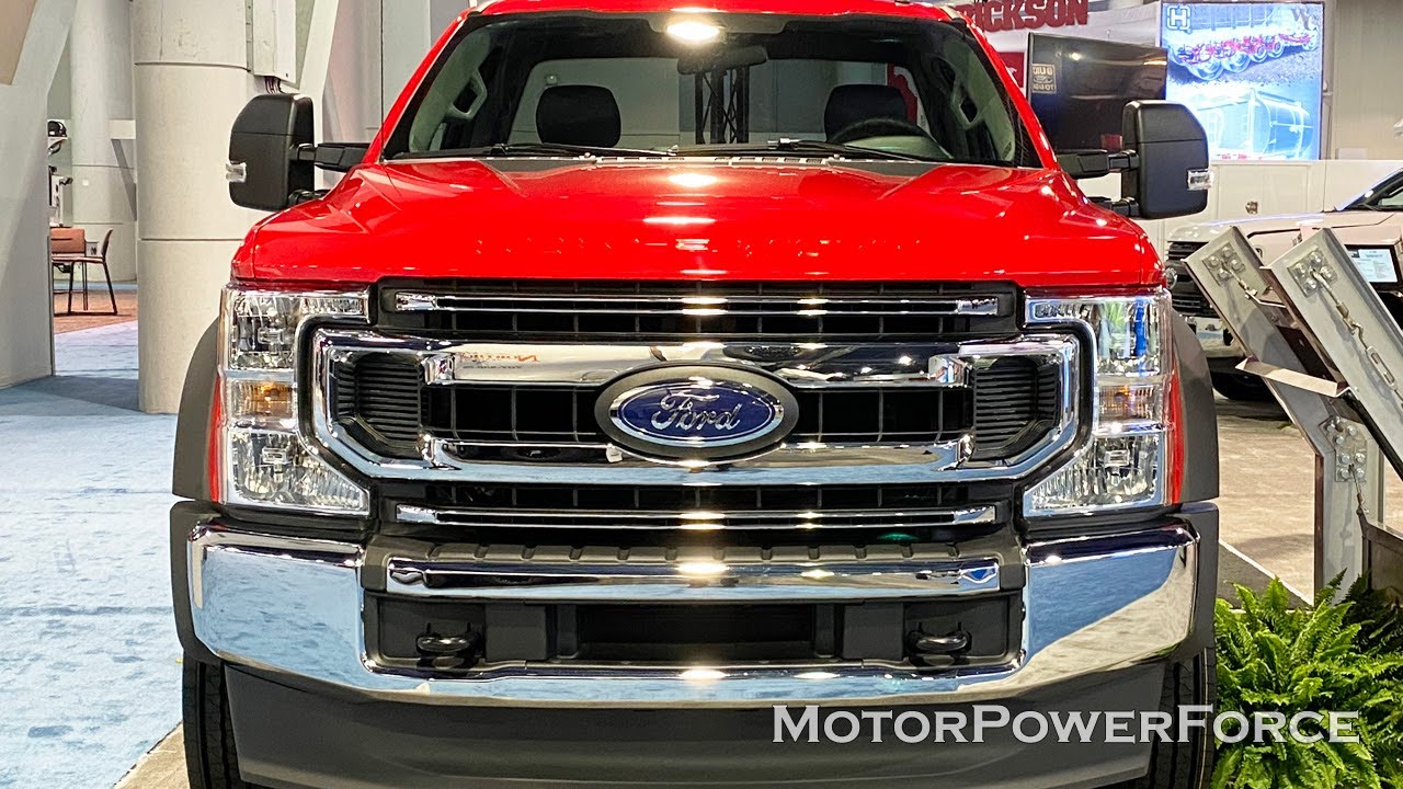2020 Ford F-600 XL Super Duty 7.3L V8 Chassis Cab Truck