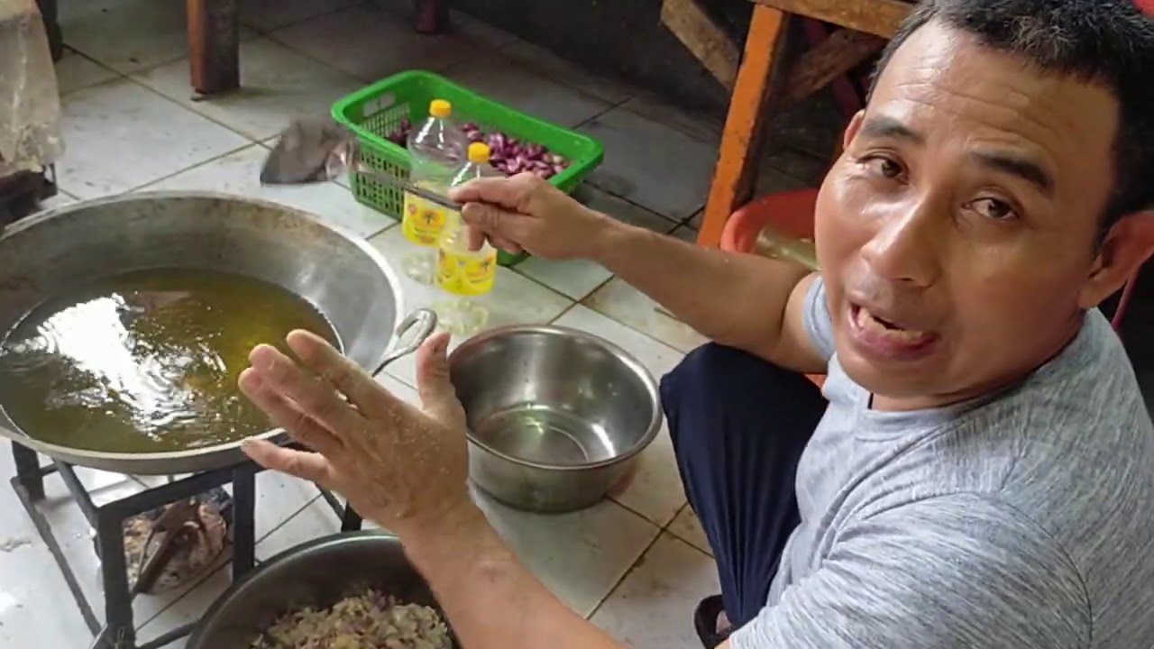 Cara Membuat Minyak untuk Mie Ayam yang Wangi dan Digemari Semua Orang. Resep Rahasia Mie Ayam