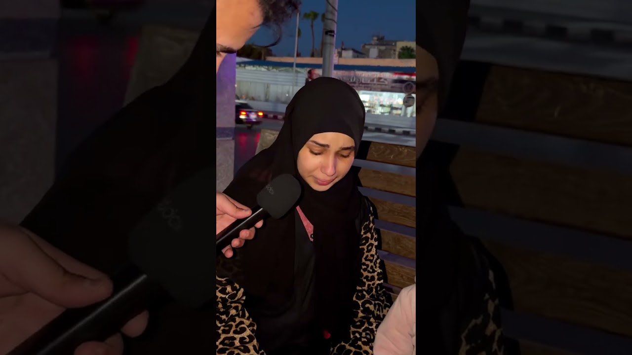 ‏هو احنا بجد وصلنا للحل ده بجد ربنا يعينك على اللي أنتي فيها يا بنتي￼ أنا حزين عليك بجد 😭😭👇￼