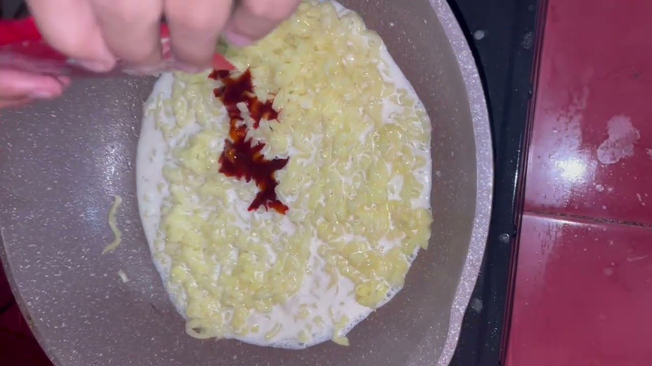Cooking Buldak. Sophia and Gabriel