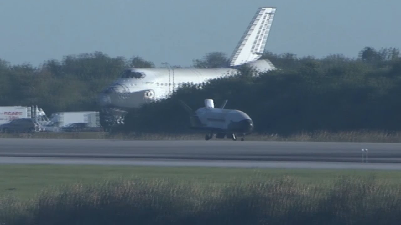 X-37B OTV-4 landing (close-up)