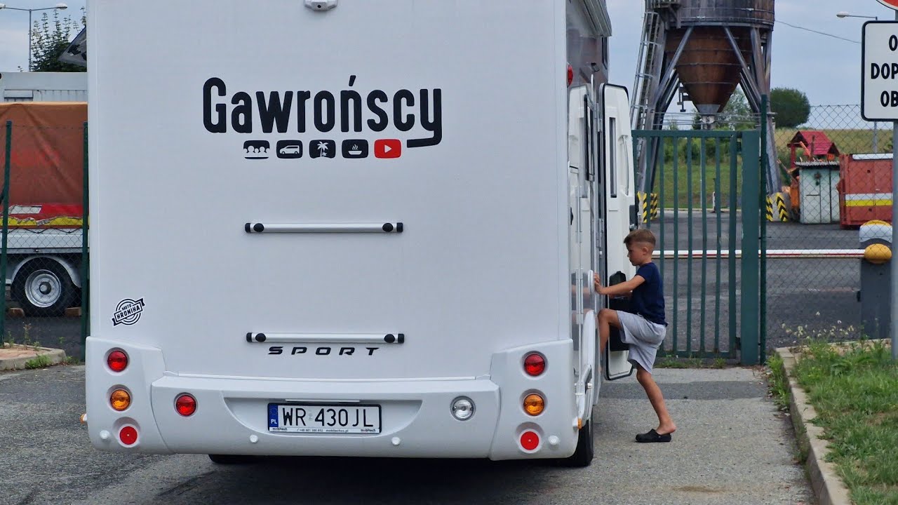 O czym zapomnimy? Podr&oacute;żowanie kamperem z dziećmi - jedziemy do Grecji / Benimar Sport 344 up alkowa