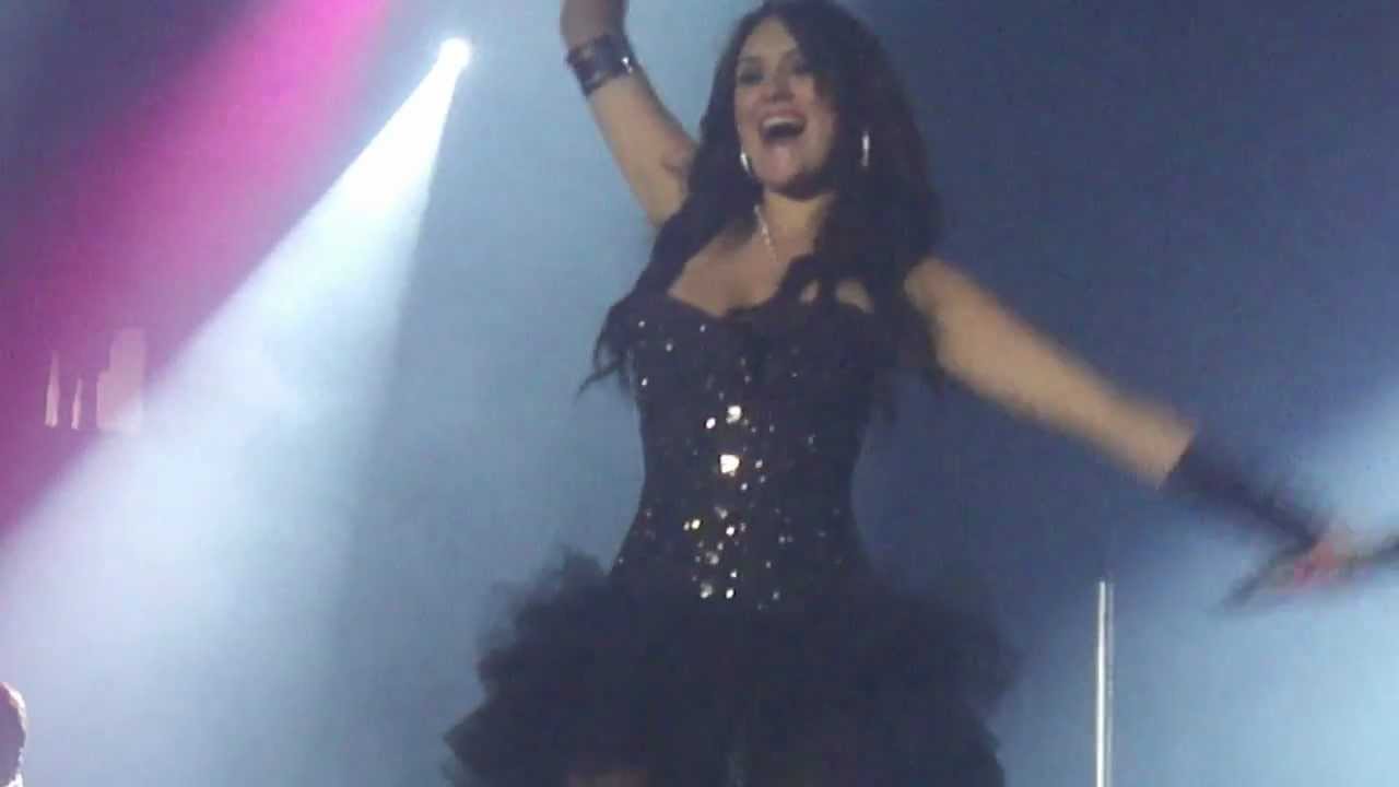 Dulce María - Quito - 17/08/2012 - SE COMO DUELE