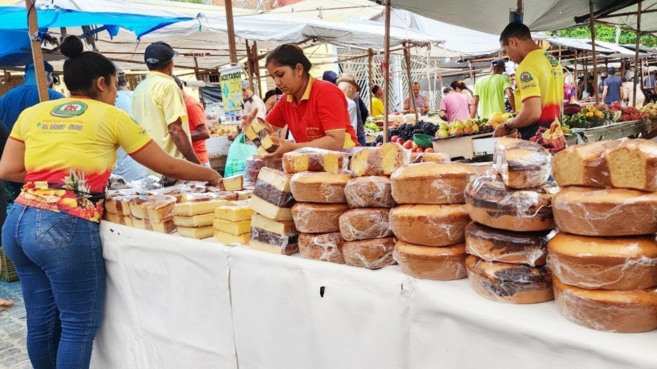 FEIRA DE DOMINGO EM CUPIRA-PE