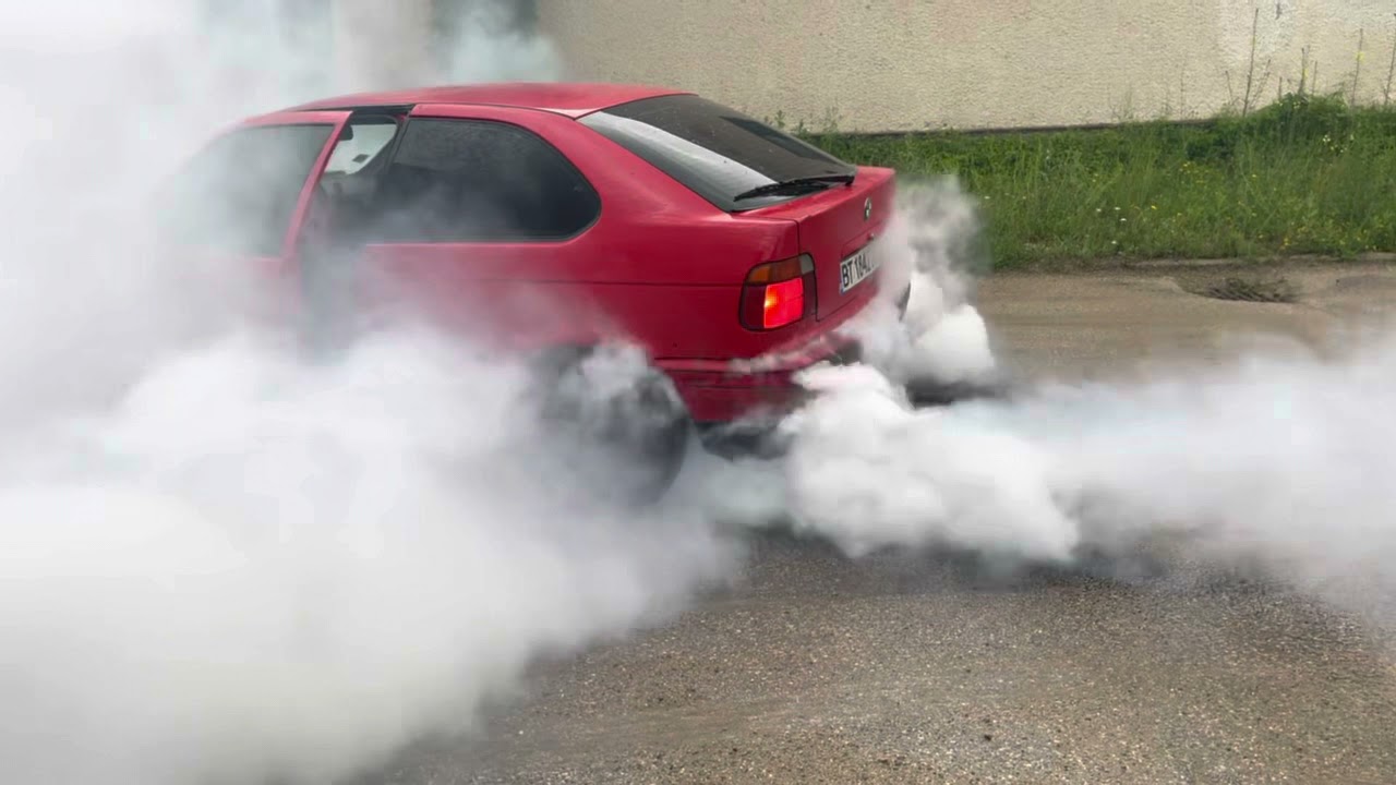 BMW E36 325i 192HP BURNOUT