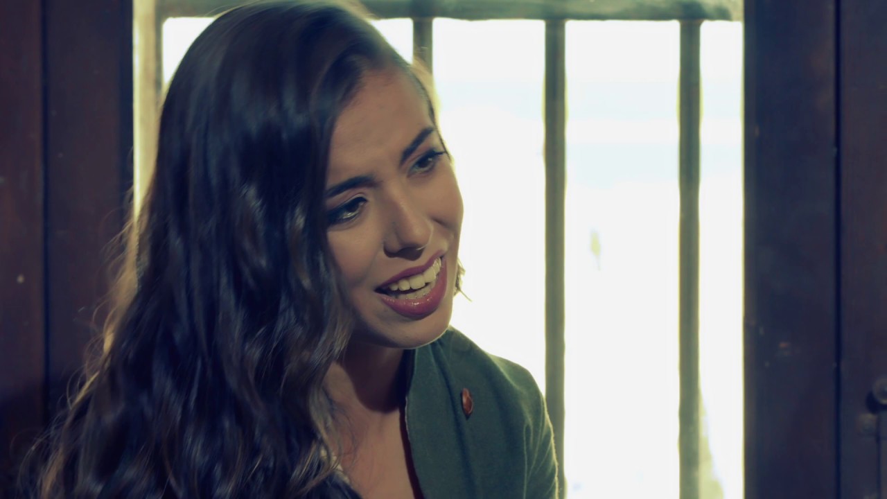 Pilar Ortiz - Las puertas del Alma (Videoclip Oficial)