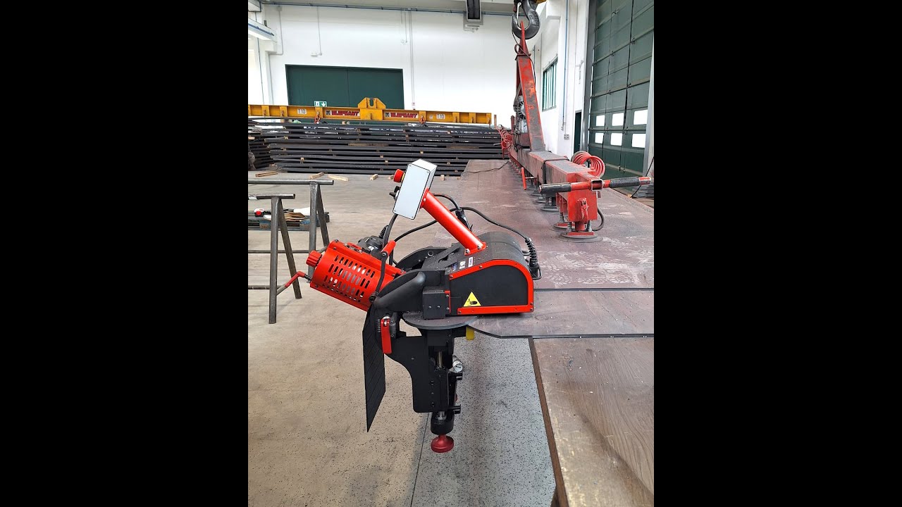 Steelmax ABM 30 on STRENX