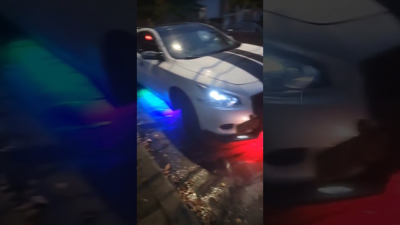 Car with Color-Changing Lights: An Artistic Automotive Display#AutomotiveArt