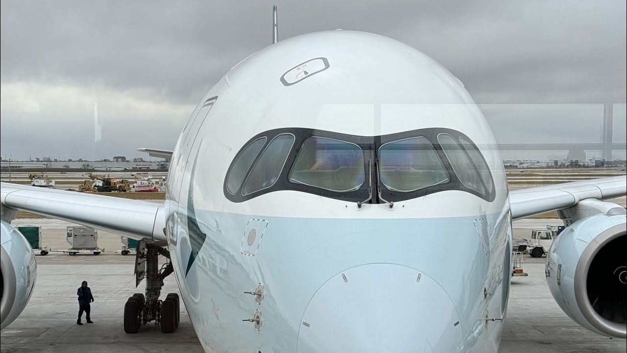 ORD to HKG via Cathay Pacific