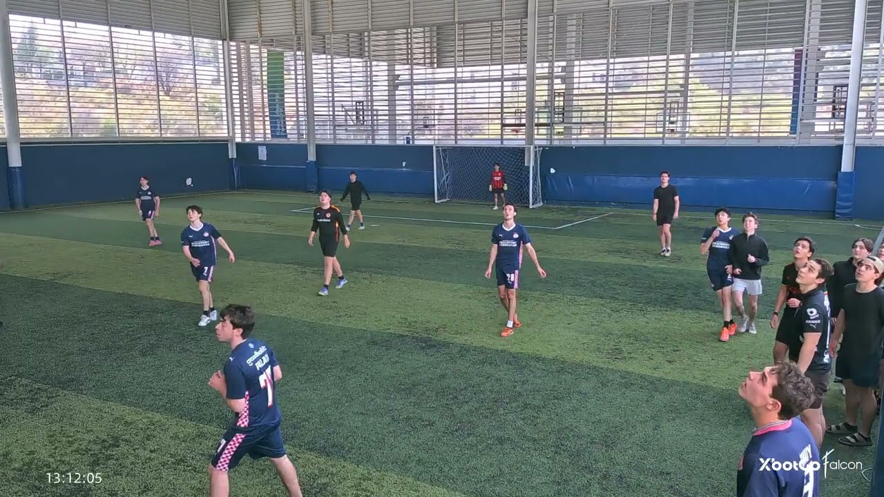 Necali Moms vs Príncipes de la B J8